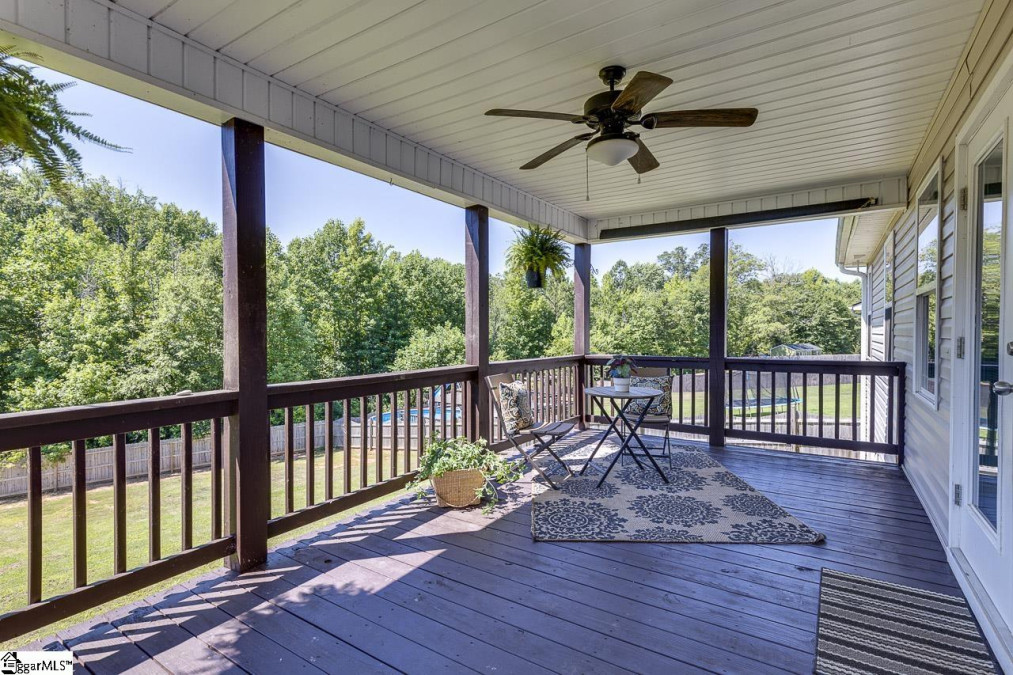 129 Lyman Lake Lyman, SC 29365