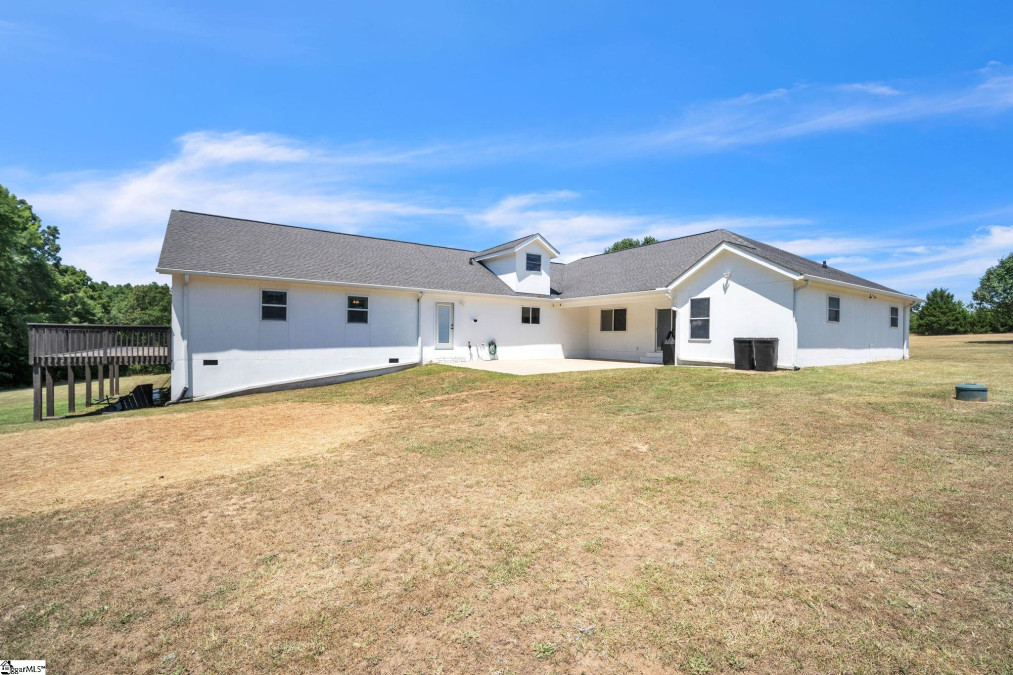 610 Oak Hill Honea Path, SC 29654