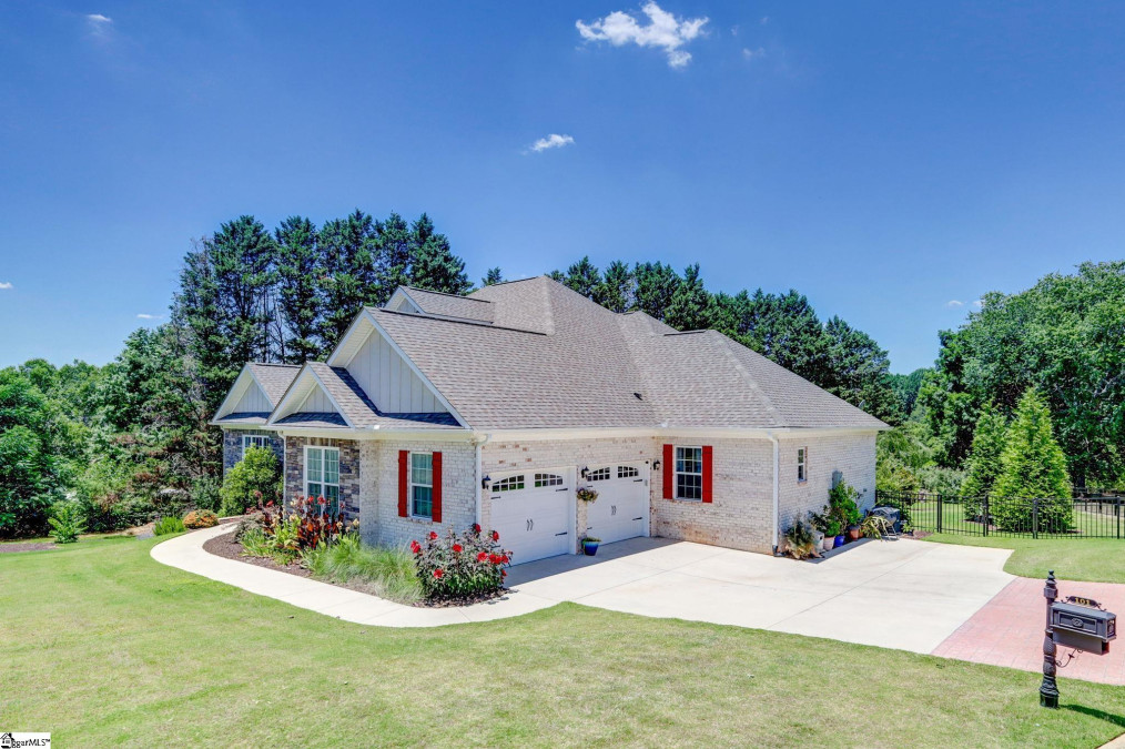 101 Campden  Easley, SC 29642