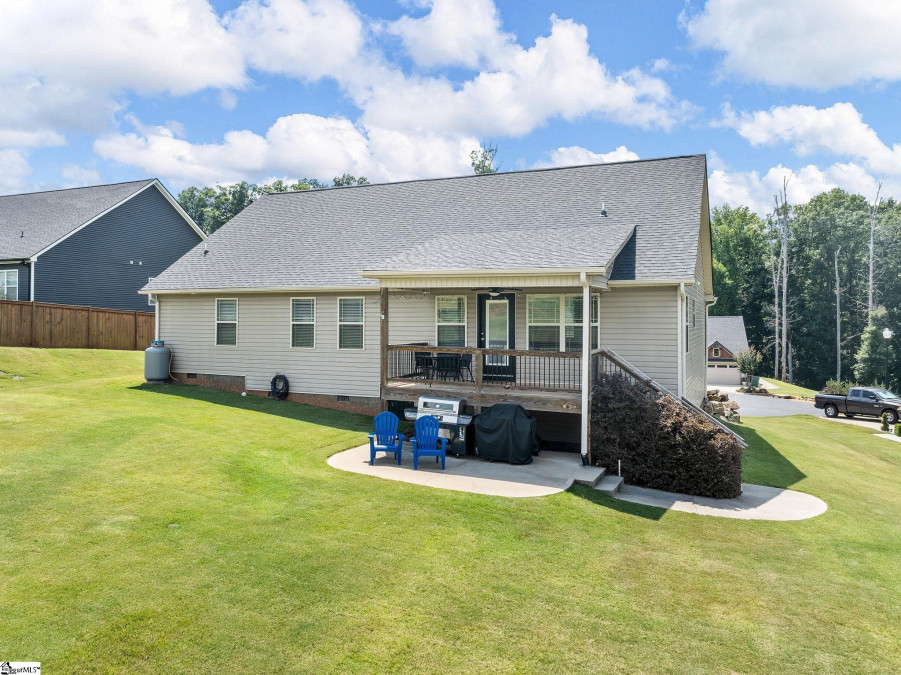 428 Saddlers  Chesnee, SC 29316-8063