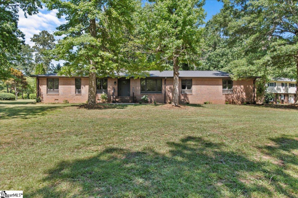 200 Dronfield  Greenville, SC 29609