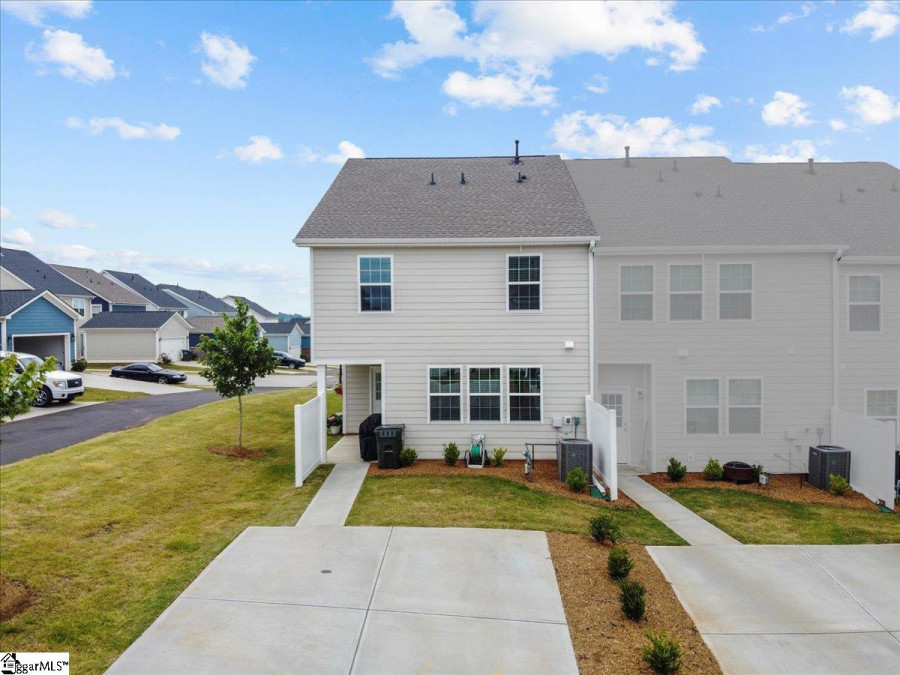 32 Leander  Greer, SC 29651