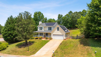 804 Canton  Greer, SC 29651