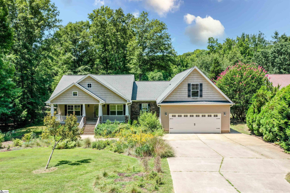 114 Overlook  Laurens, SC 29360