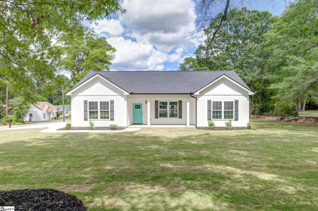 308 Cherry  Belton, SC 29627