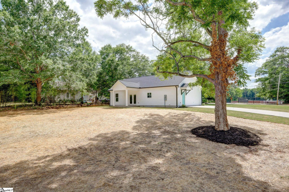 308 Cherry  Belton, SC 29627