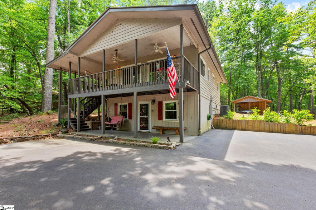 920 Chattooga Lake Mountain Rest, SC 29664