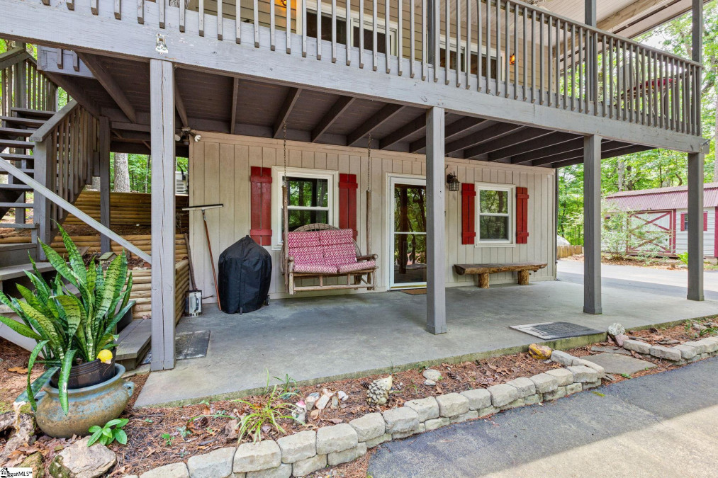 920 Chattooga Lake Mountain Rest, SC 29664