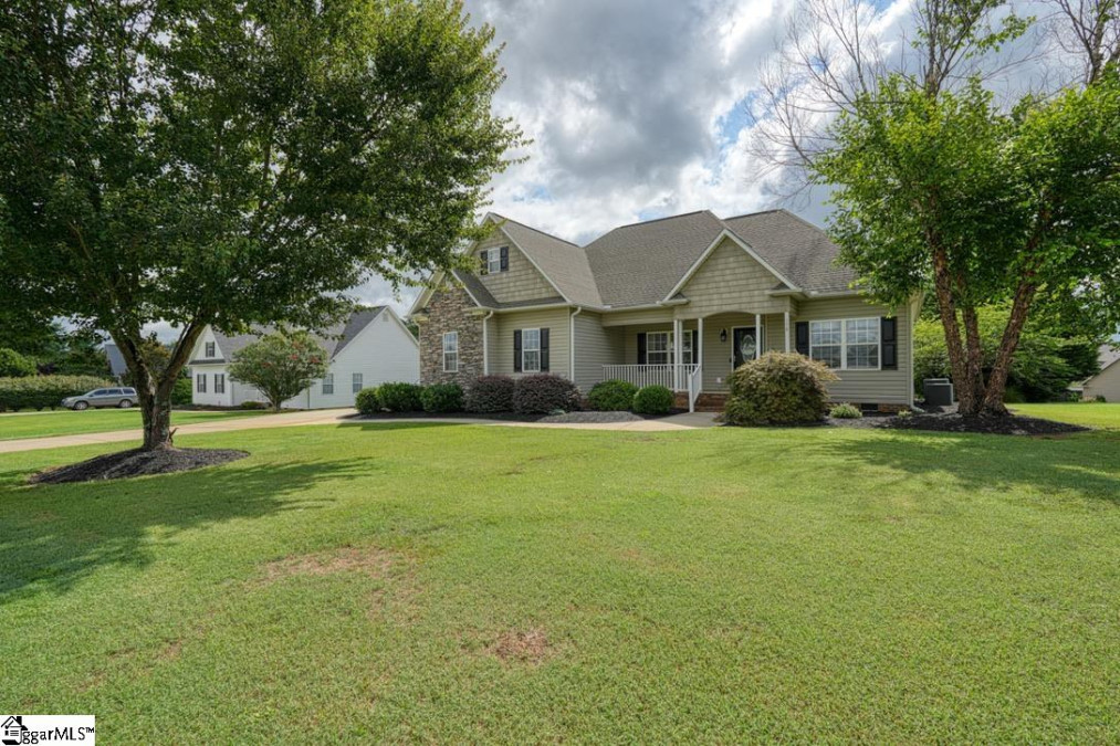 178 Hummingbird  Chesnee, SC 29323