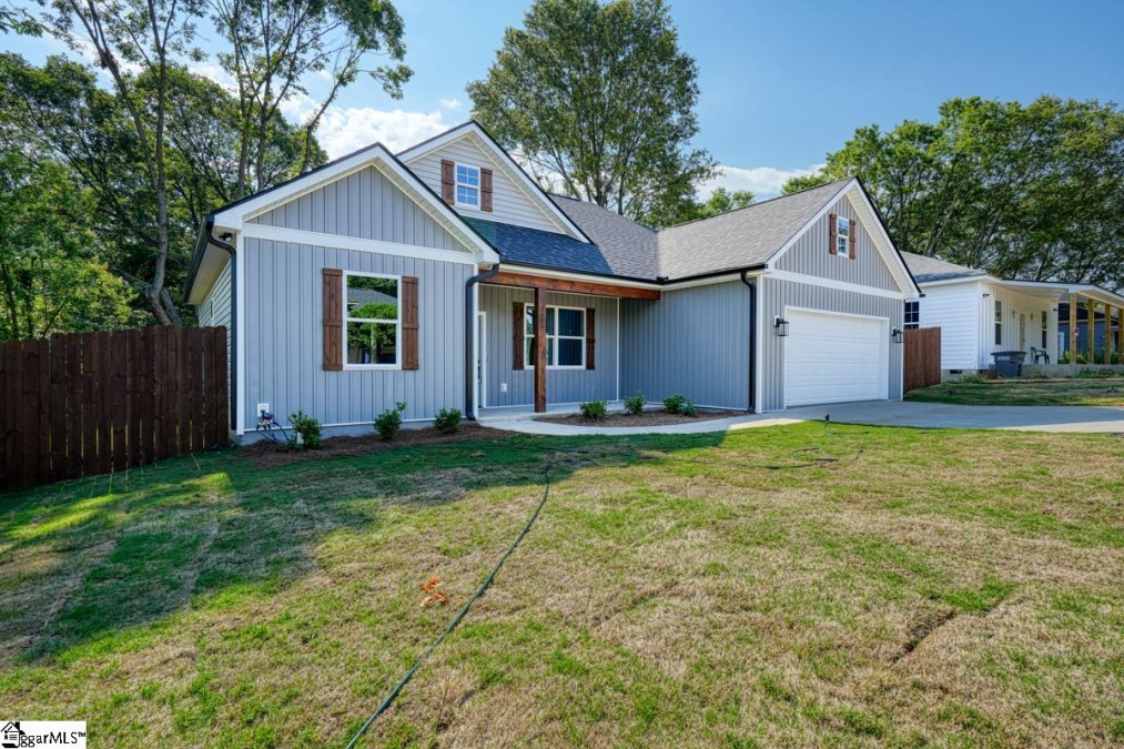 1409 5th  Greenville, SC 29611