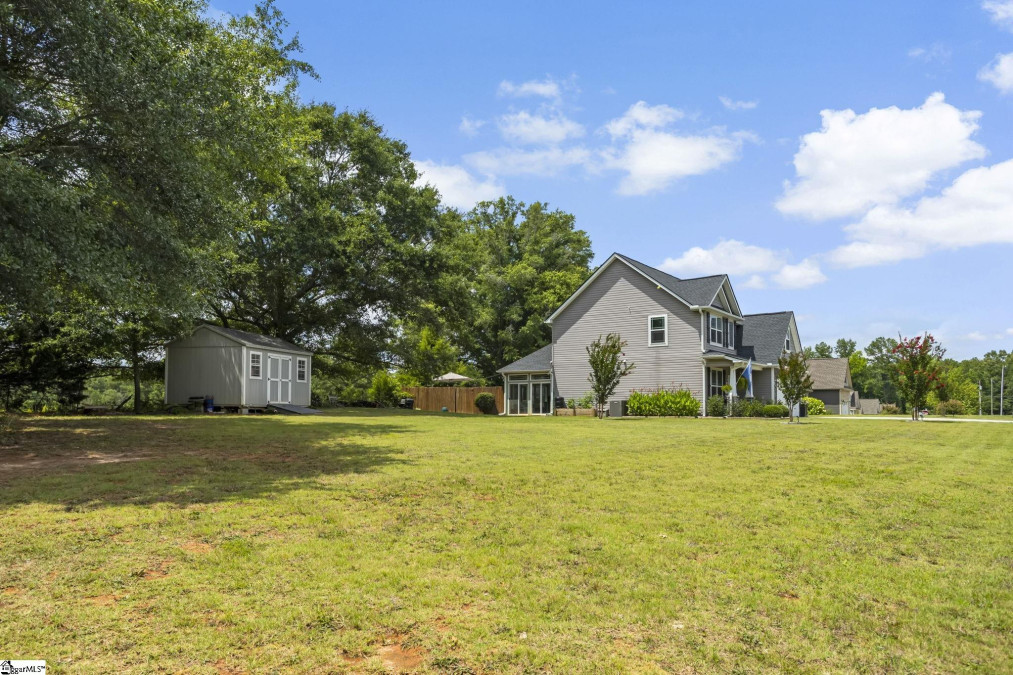 563 Wren  Piedmont, SC 29673