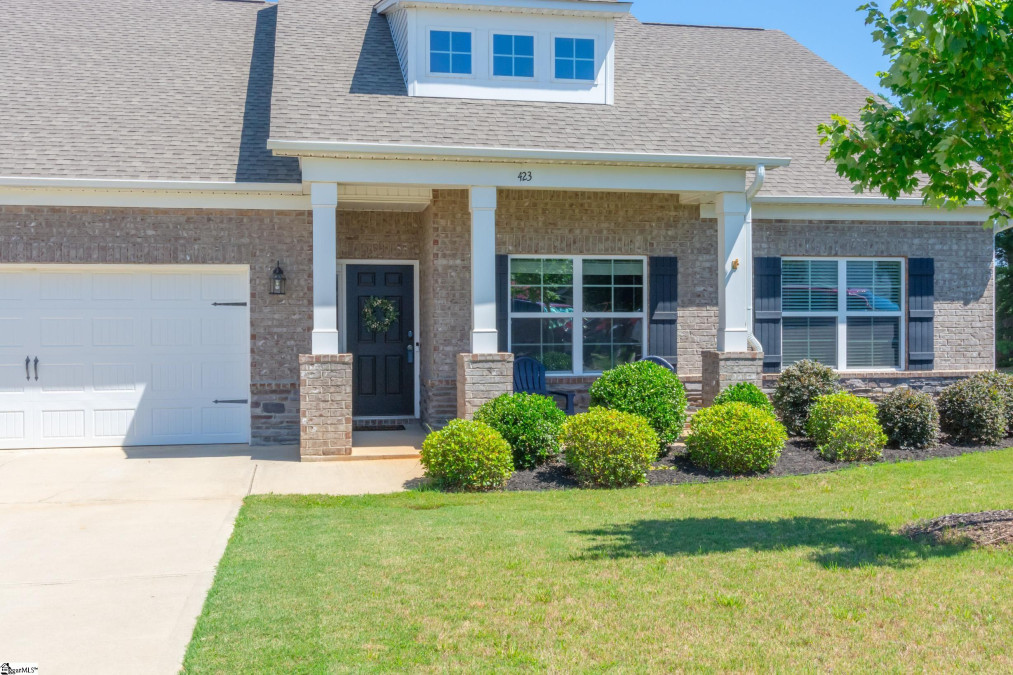 423 Orlando  Boiling Springs, SC 29316