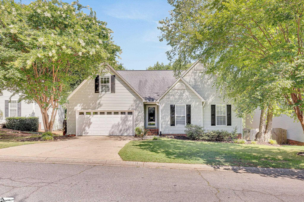 309 Ashridge  Simpsonville, SC 29681-4386