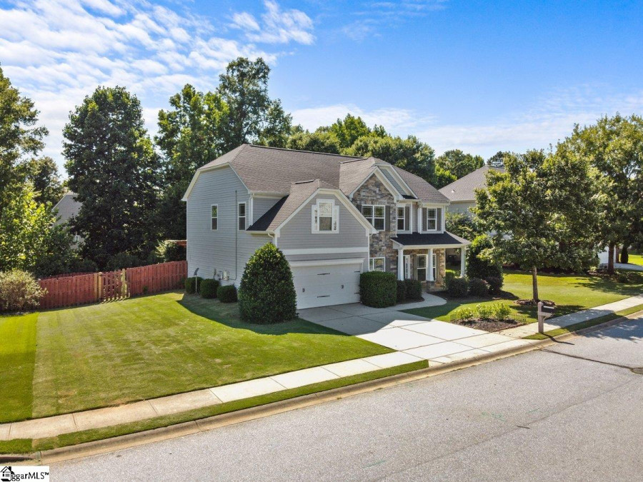 102 Crowflock  Simpsonville, SC 29680