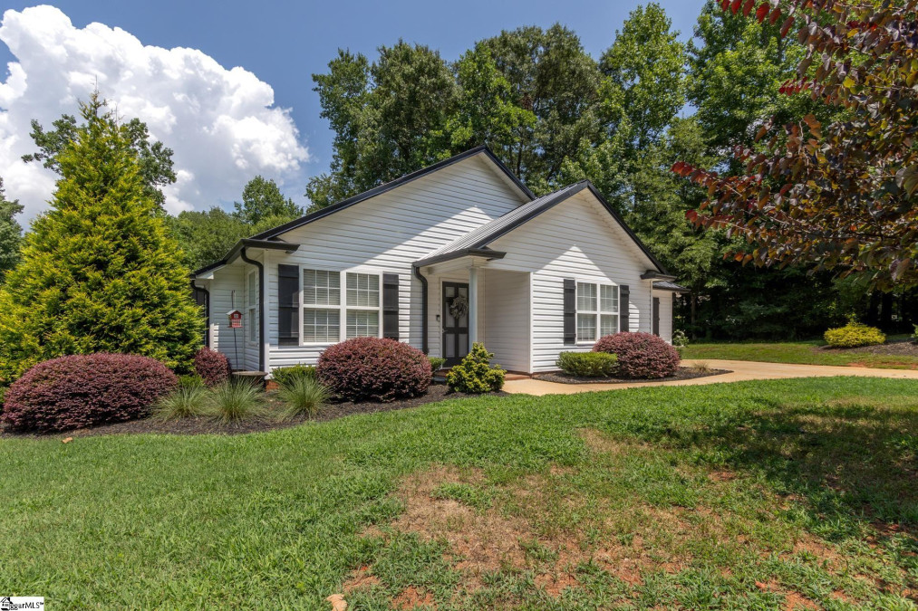 101 Valleydale  Inman, SC 29349