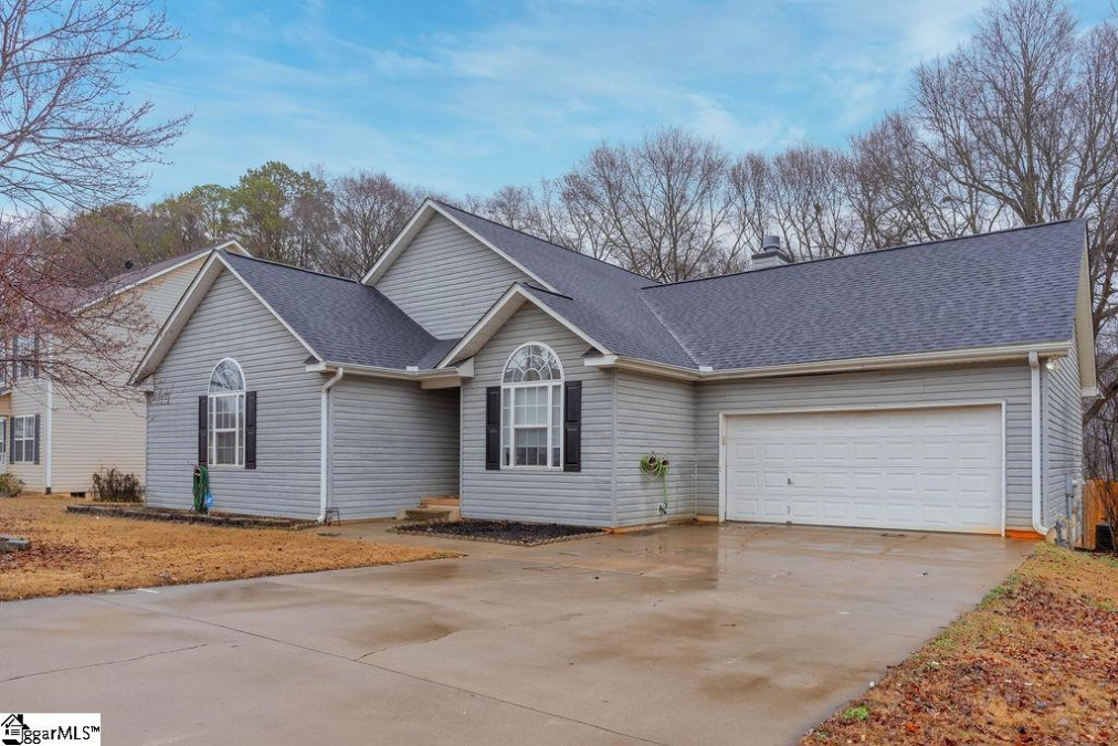 127 Slate  Boiling Springs, SC 29316