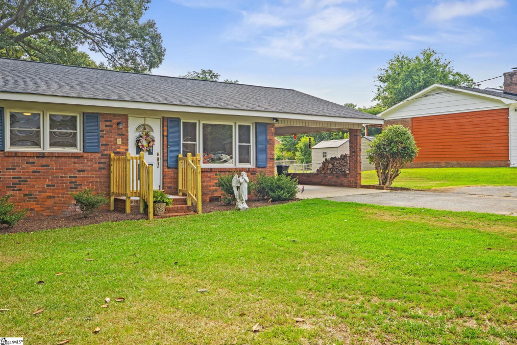 257 Crawford  Spartanburg, SC 29301