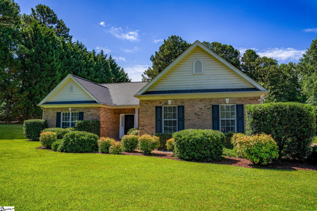 101 Riddle  Simpsonville, SC 29681