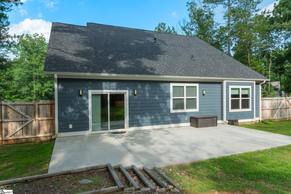 209 Granite Hill Pelzer, SC 29669