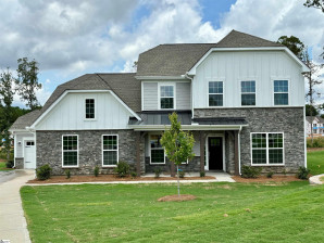 212 Isleview  Greer, SC 29651