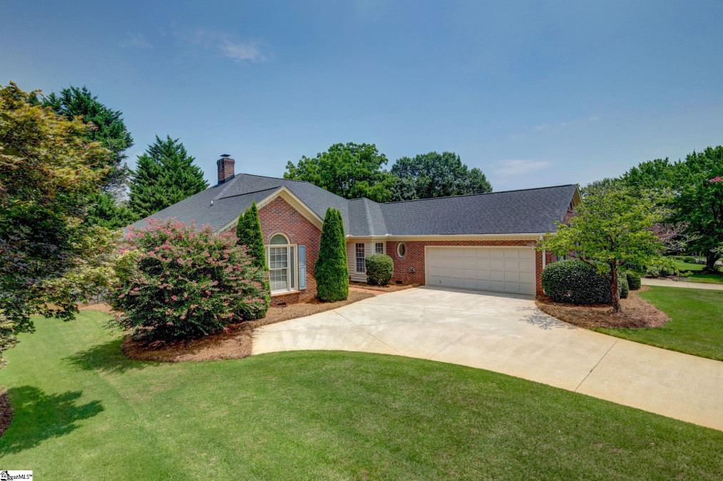 223 Woods  Greer, SC 29650