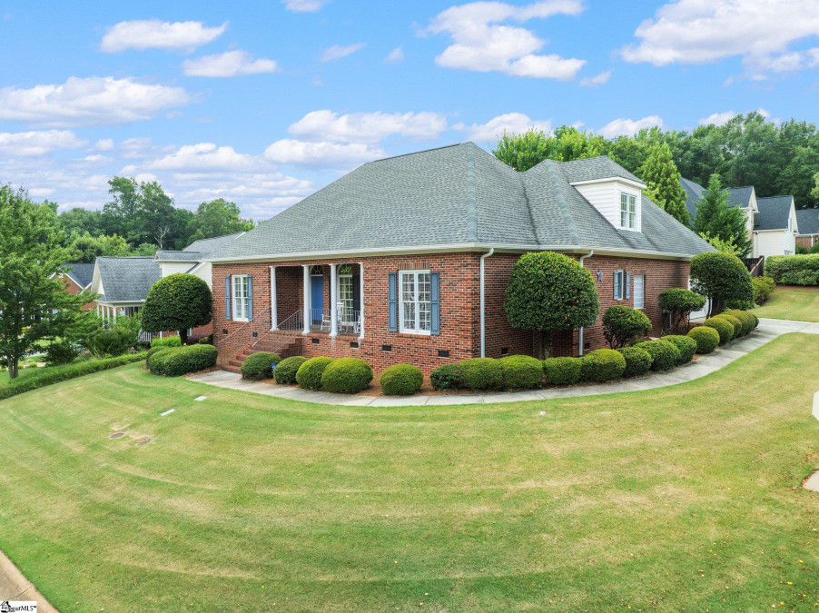 3 Glens Crossing Greer, SC 29650