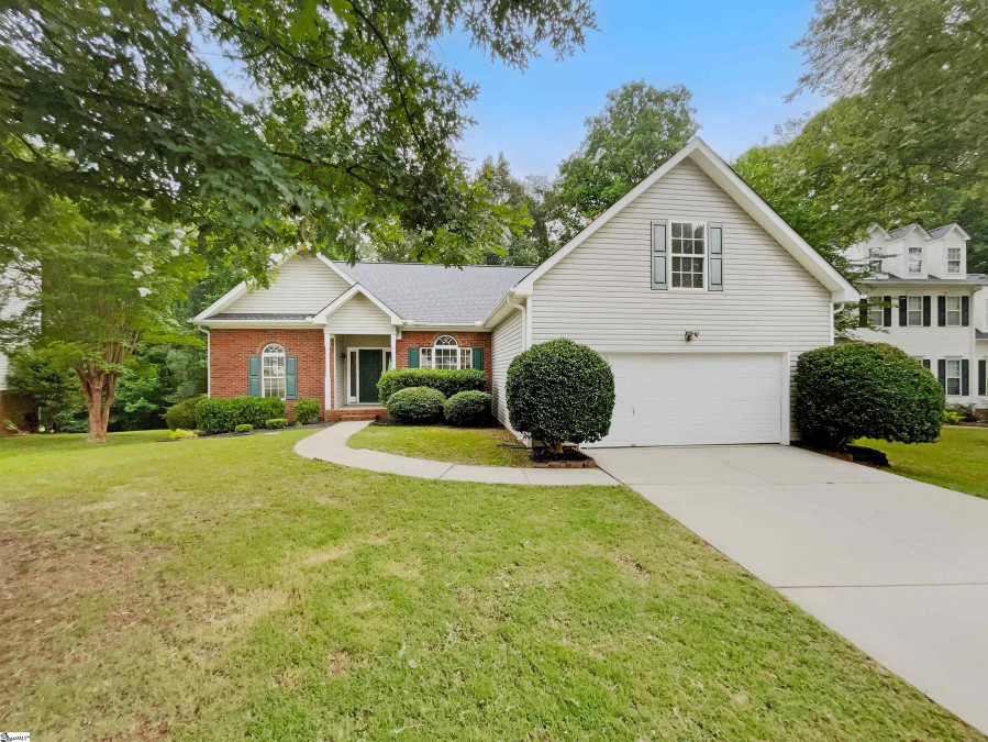 105 Kingsmill  Taylors, SC 29687