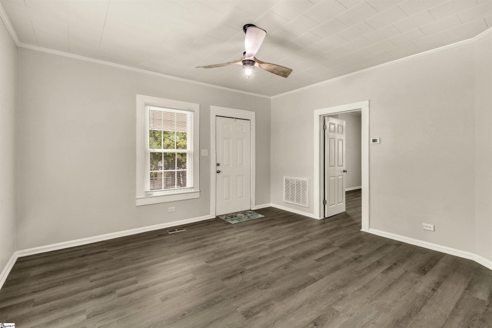 102 Poplar  Clover, SC 29710-1327