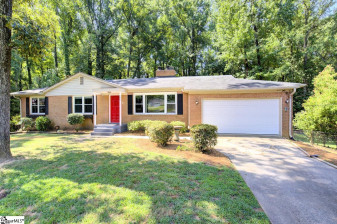 106 Clark  Greer, SC 29651