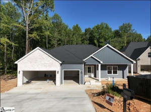 205 Wrenwood  Piedmont, SC 29673