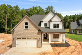 207 Wrenwood  Piedmont, SC 29673