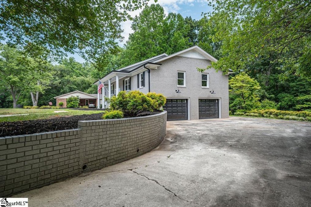 405 Eastcliffe  Greenville, SC 29611