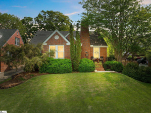 17 Ottaway  Greenville, SC 29605