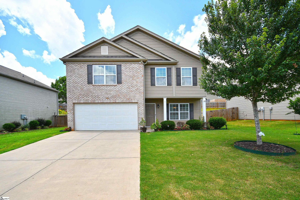 412 Perrysburg  Moore, SC 29389