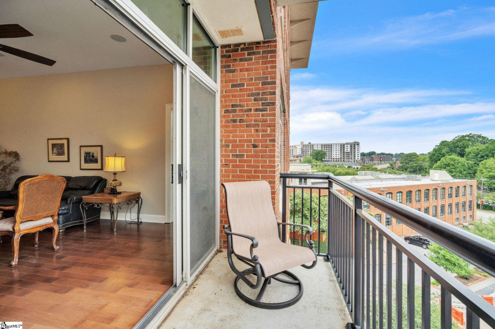 201 Riverplace  Greenville, SC 29601