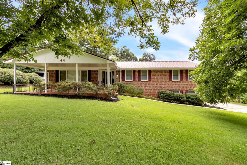 140 Forestville  Travelers Rest, SC 29690