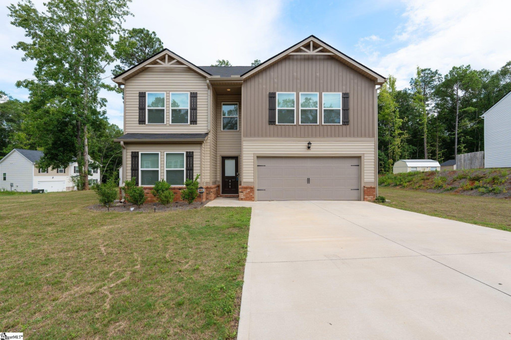 406 Fairfax  Anderson, SC 29625