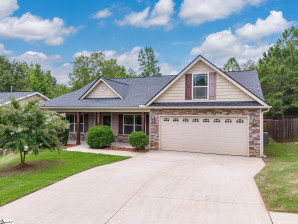 382 Timm Creek N Roebuck, SC 29376