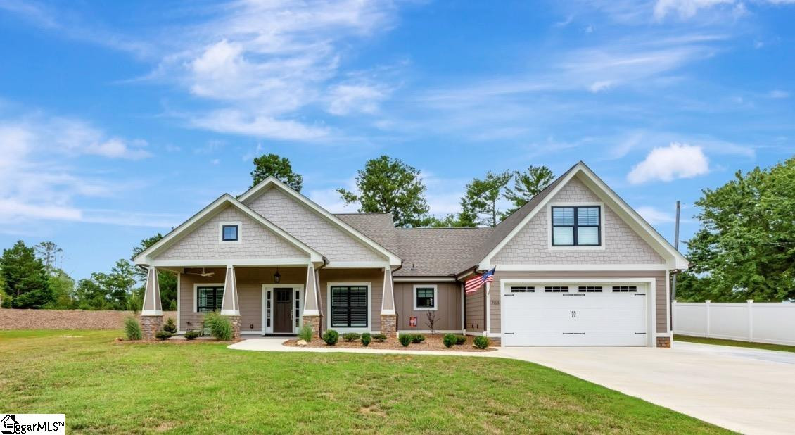 703 Ploma  Seneca, SC 29678