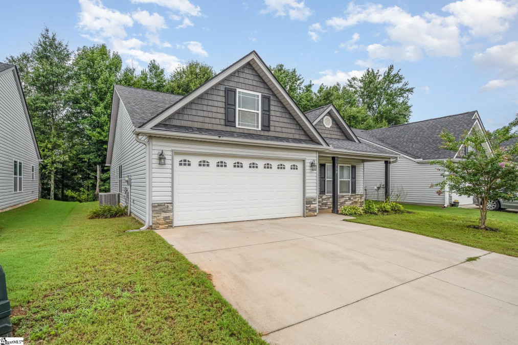 168 Highland Springs Inman, SC 29349