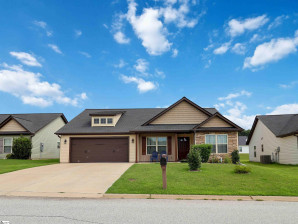 458 Peaksview  Simpsonville, SC 29681