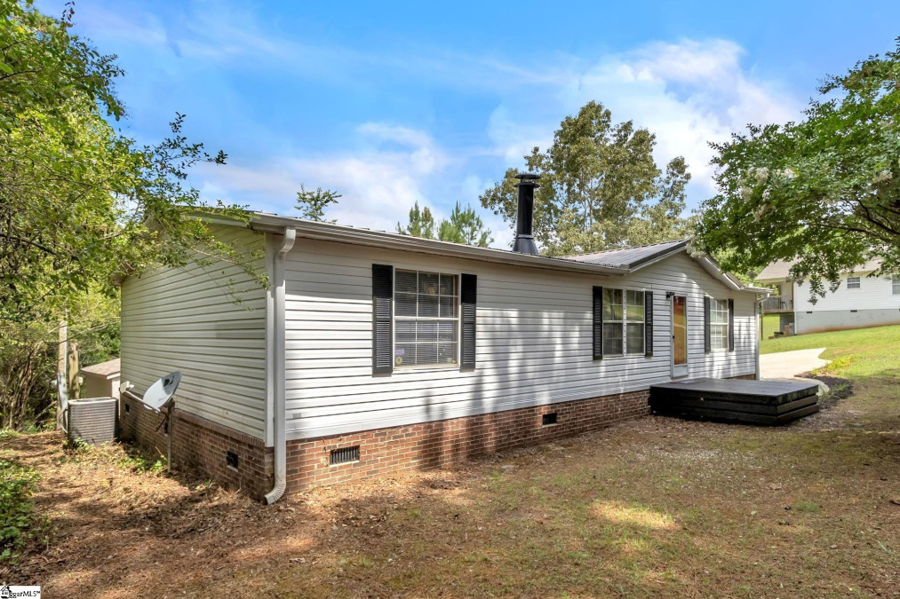 105 Sorrel  Six Mile, SC 29682