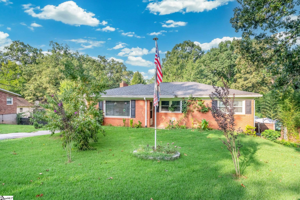 8 Sylvania  Taylors, SC 29687