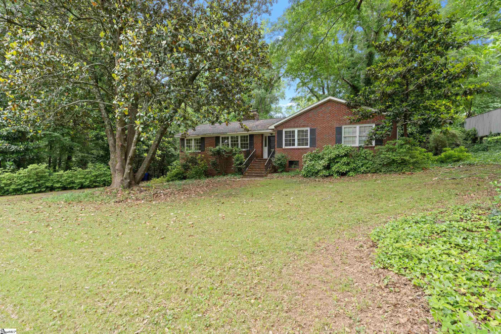 22 Mcdaniel  Greenville, SC 29605