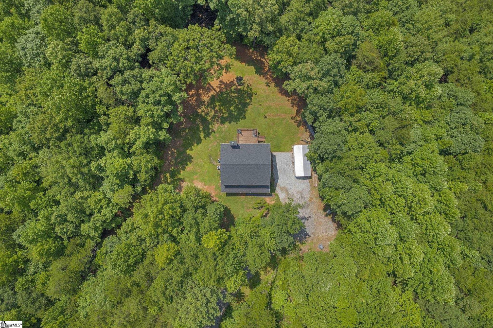 131 Tompkins Hill Pickens, SC 29671