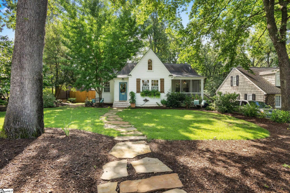 123 Conestee  Greenville, SC 29605