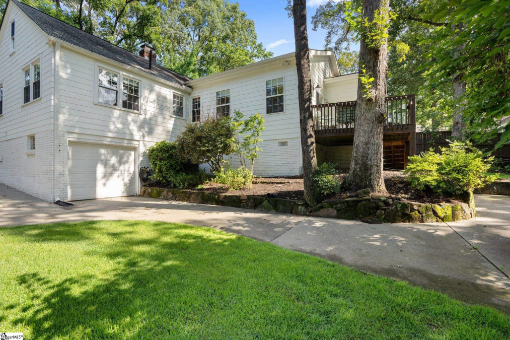 123 Conestee  Greenville, SC 29605