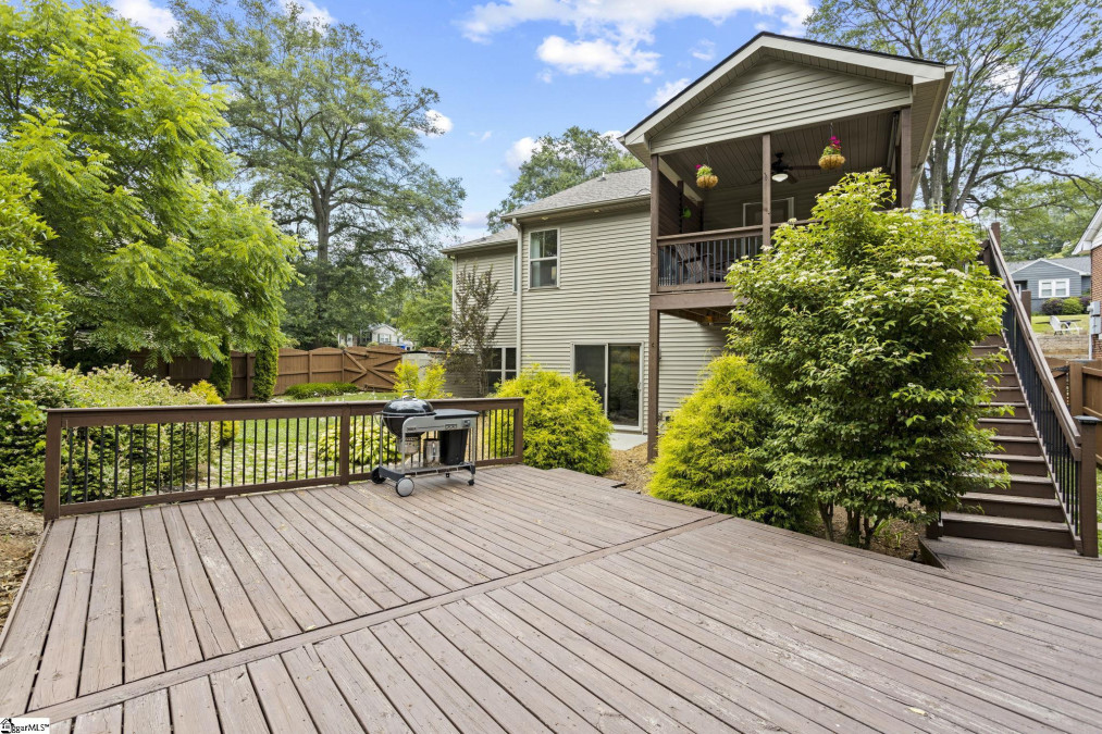 30 Circle E Greenville, SC 29607