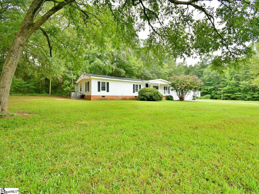 139 Gastley  Clinton, SC 29325