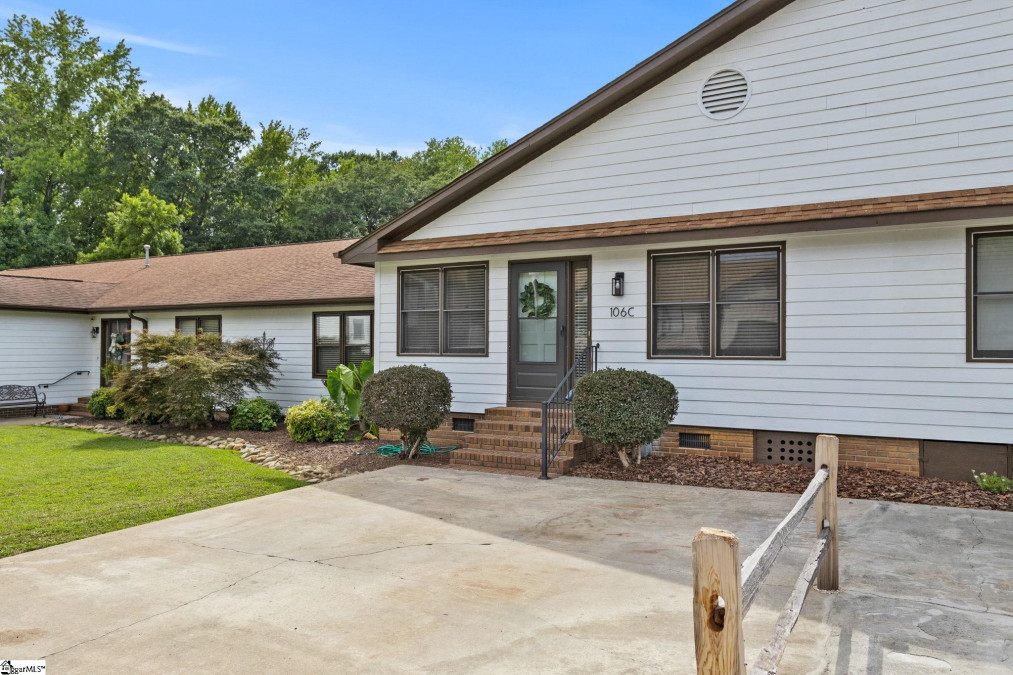 106 C Sunningdale  Easley, SC 29642